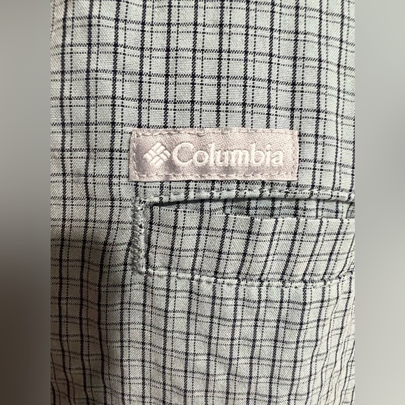Columbia | men’s Omni-shade sun protection shirt. Size: XL - Picture 2 of 16